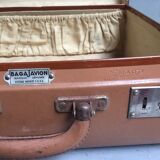 Bagajavion stitched leather suitcase