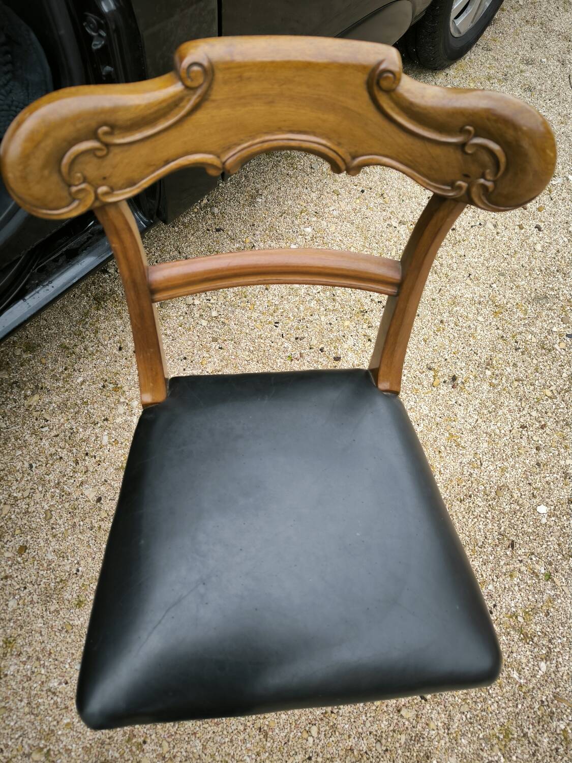 Set of 6 English chairs in mahogany and black leather
