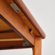 Table extensible par Henning Kjærnulf pour Vejle Stole, années 1960