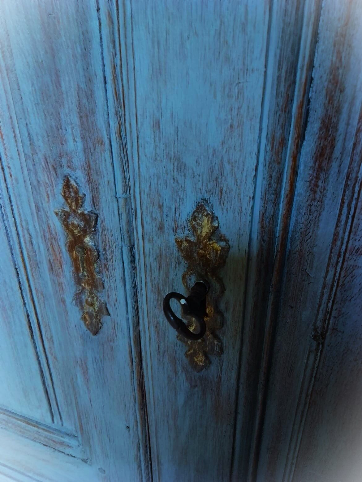 End 18th century wardrobe provençale all solid oak patinated blue by artisan cabinetmaker