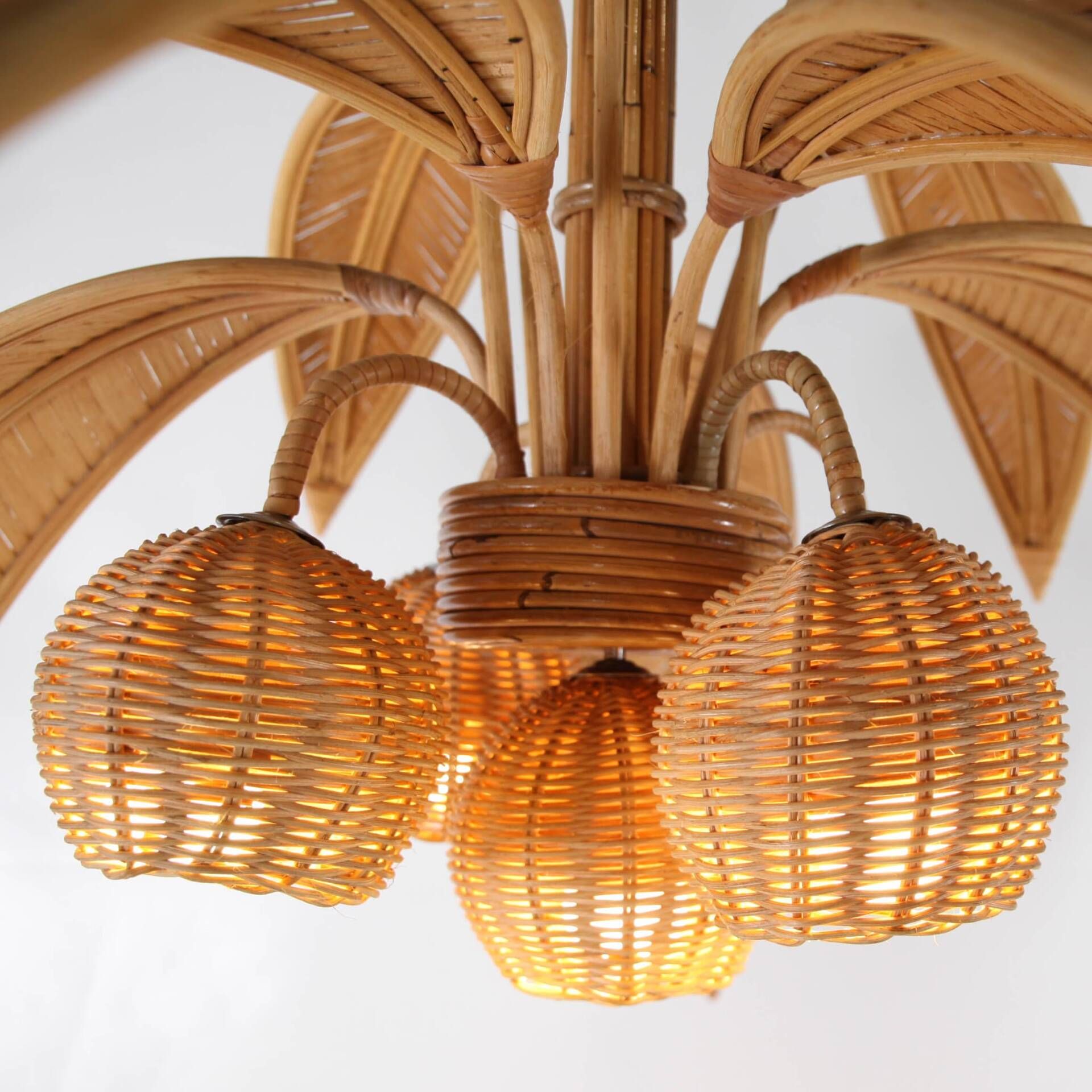 Lustre « cocotier/palmier » en rotin