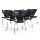 Ensemble de 6 chaises "Seven" modèle 3107 Arne Jacobsen