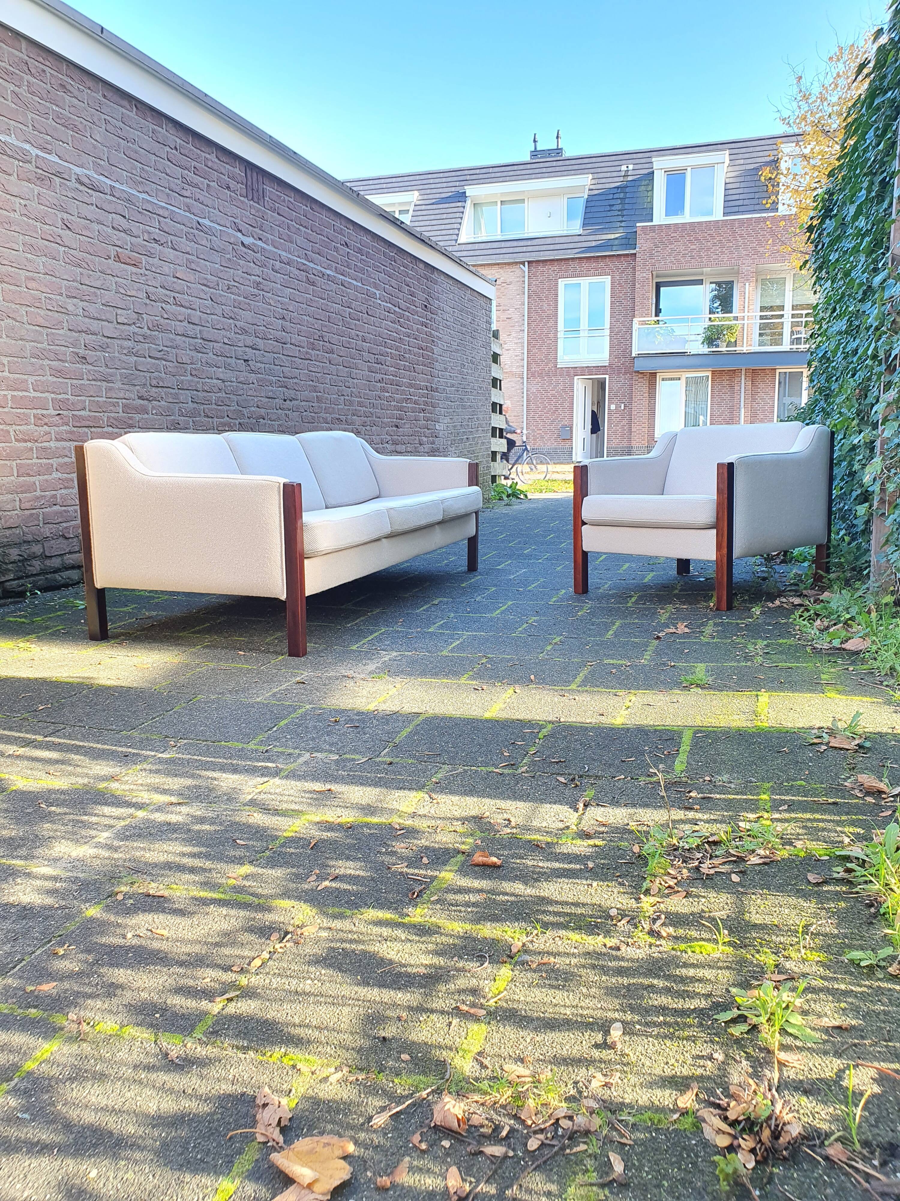Mid century design sofa
