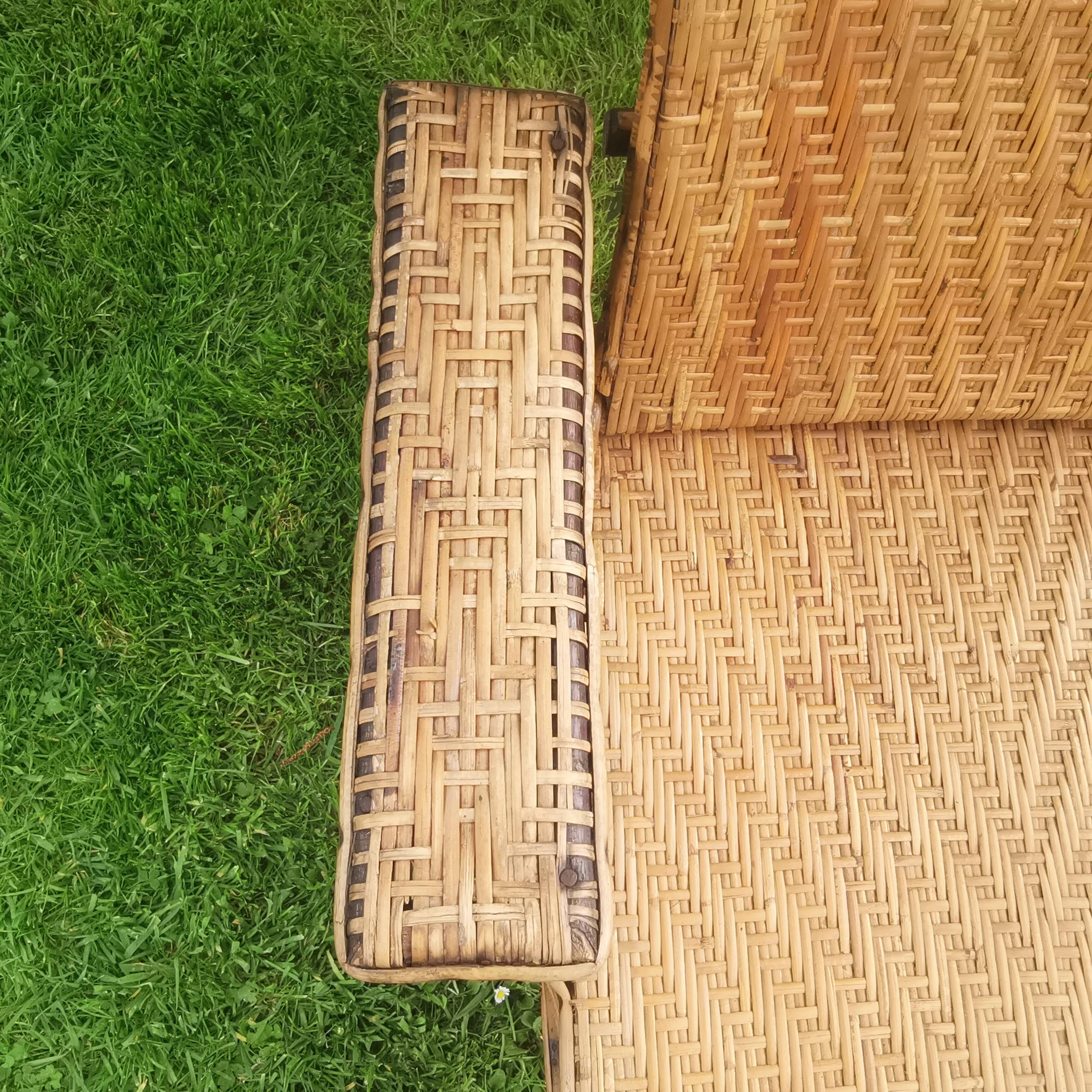 Chaise longue en rotin