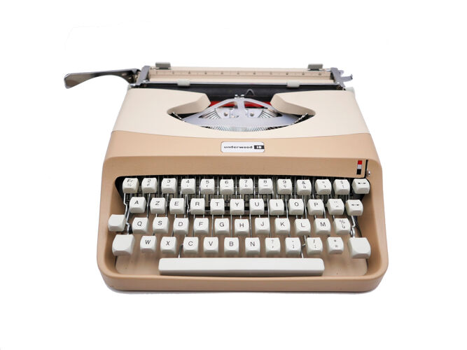 Machine à écrire beige underwood