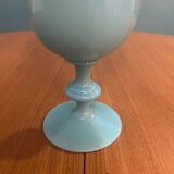 Lampe à poser année 70 en opaline bleu turquoise