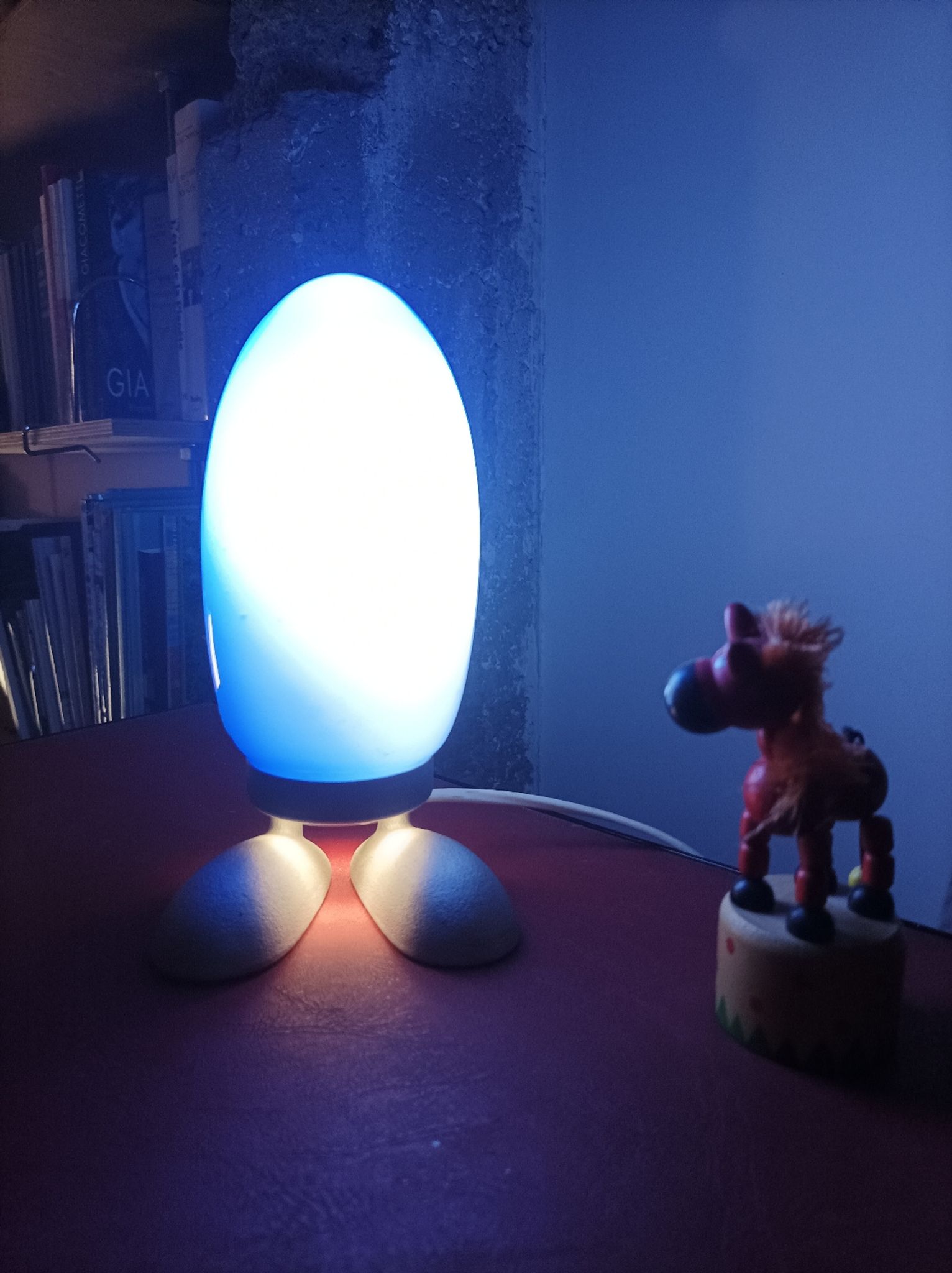 Lampe Dino egg design Tatsuo Konno 90s