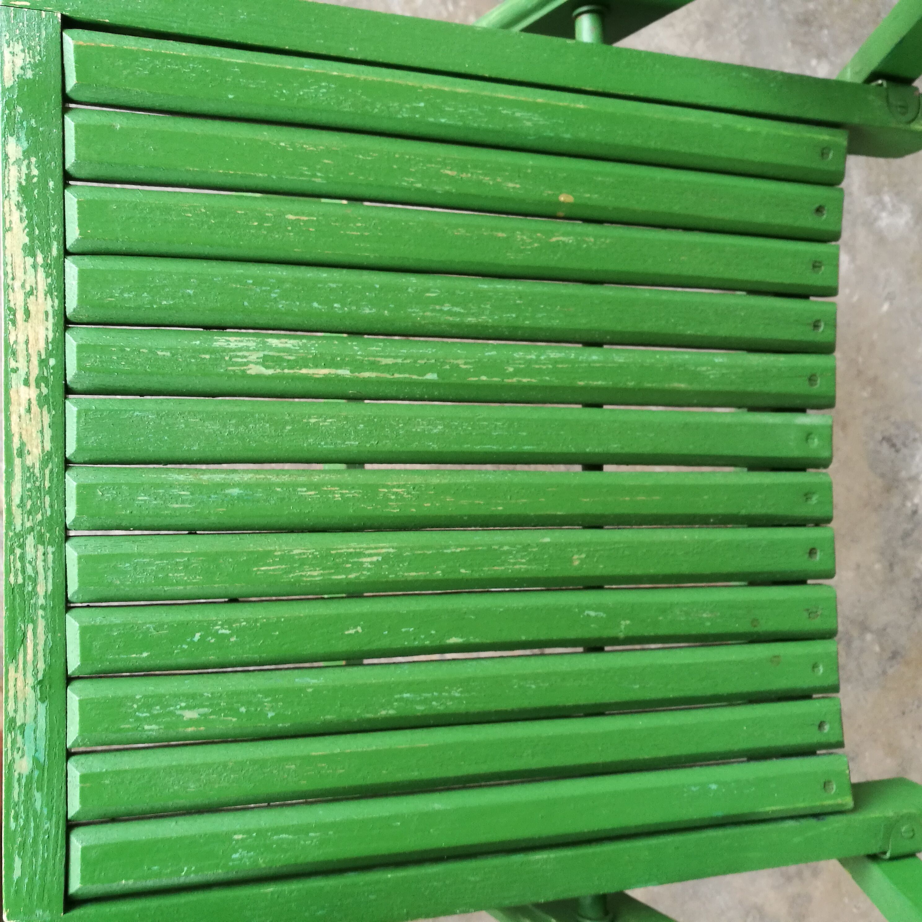 Set of 5 wooden folding chairs