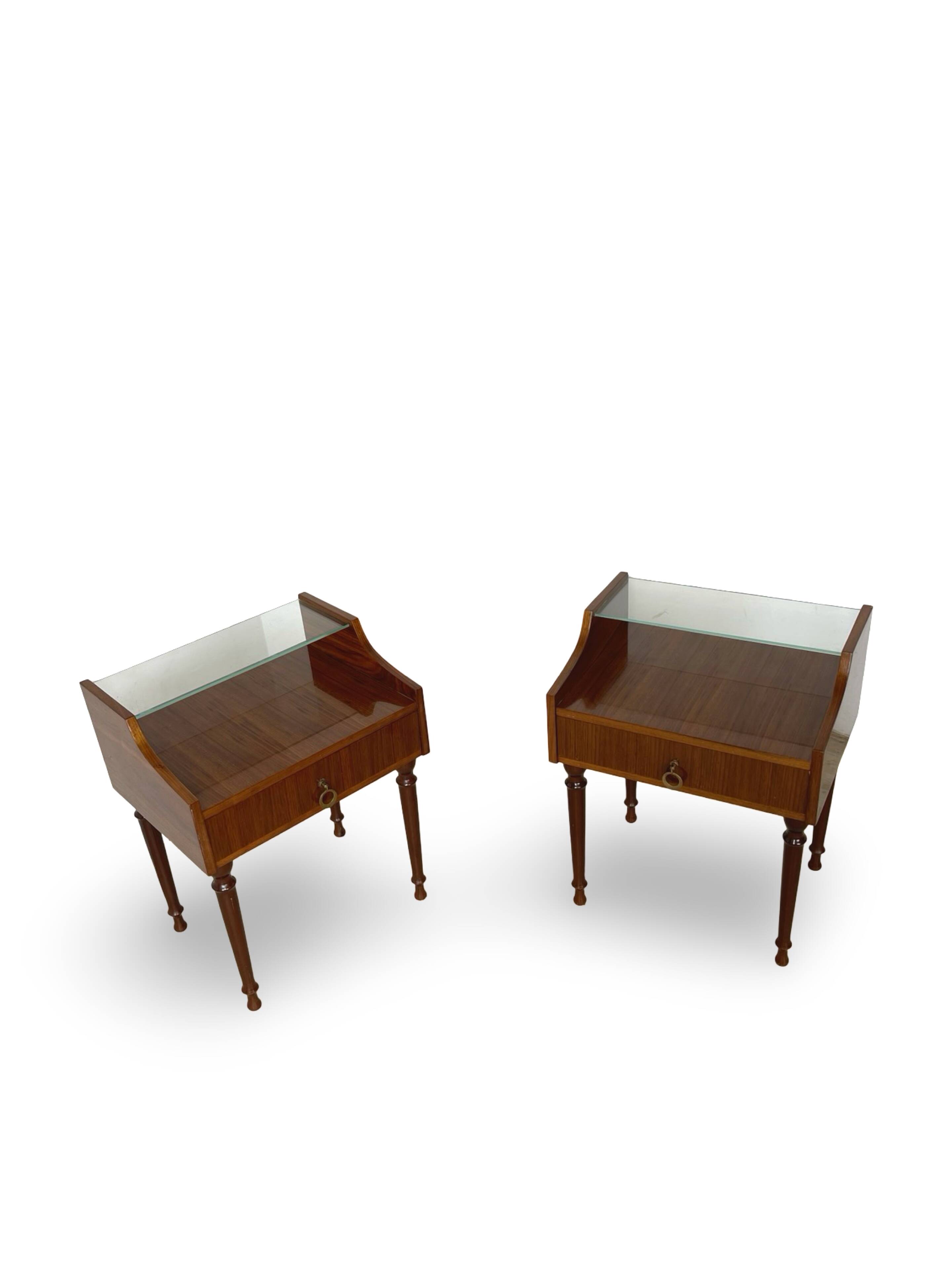 Tables de chevet italiennes des années 1950