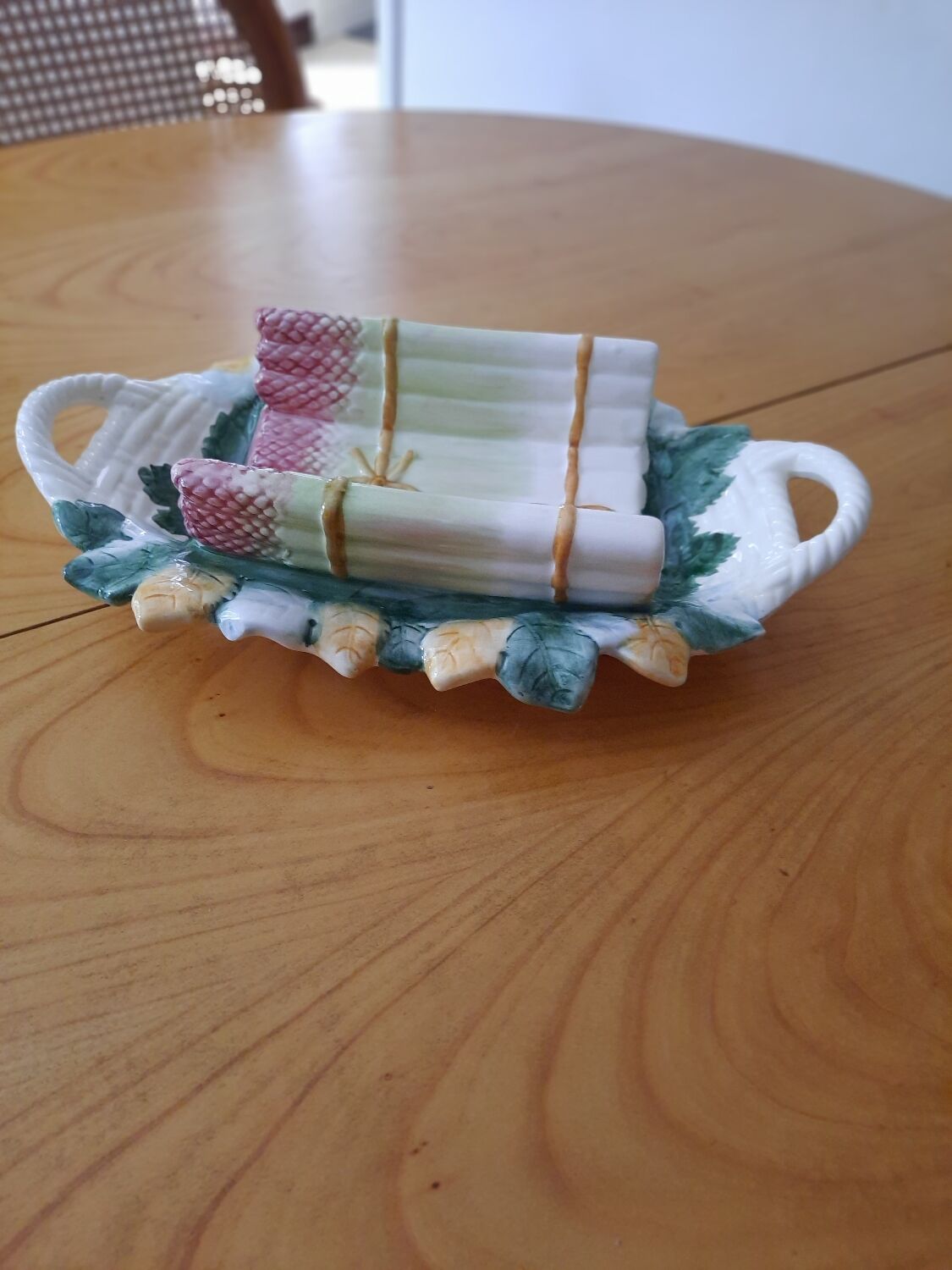Plat à asperges