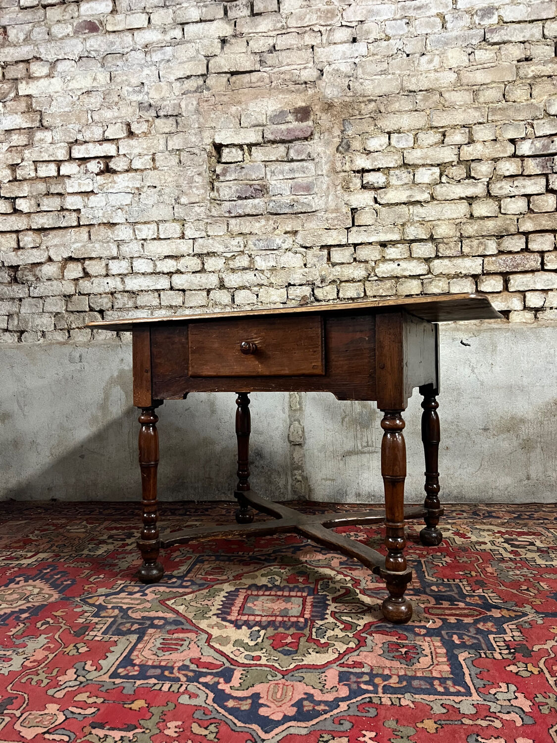 Natural Wood Writing Table Louis XIII XVII Century