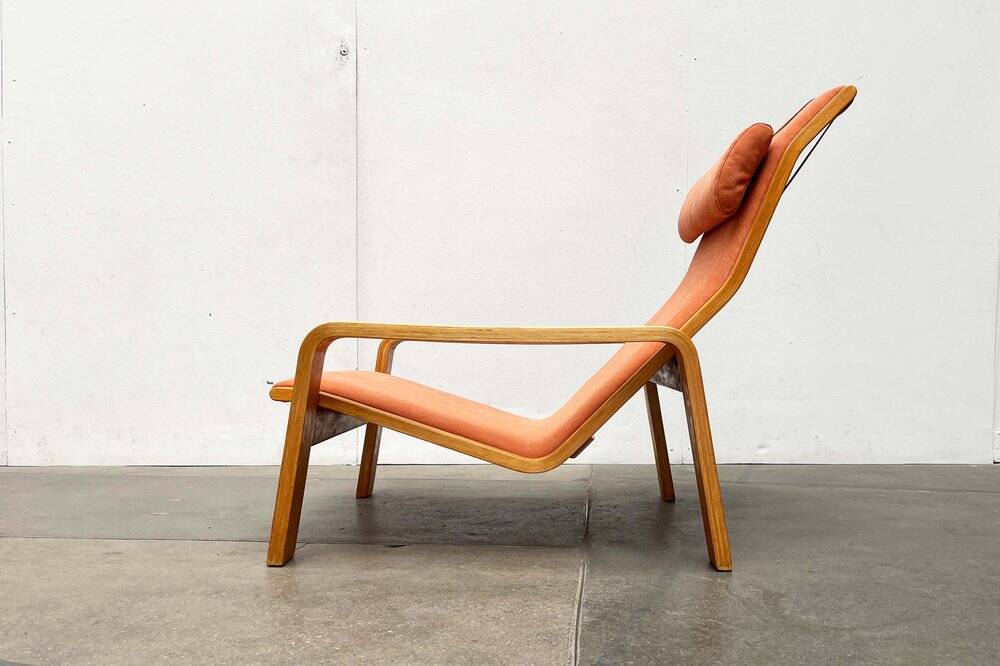 Mid-century modern Pulkka lounge chair by Ilmari Lappalainen for Asko, 1960s.