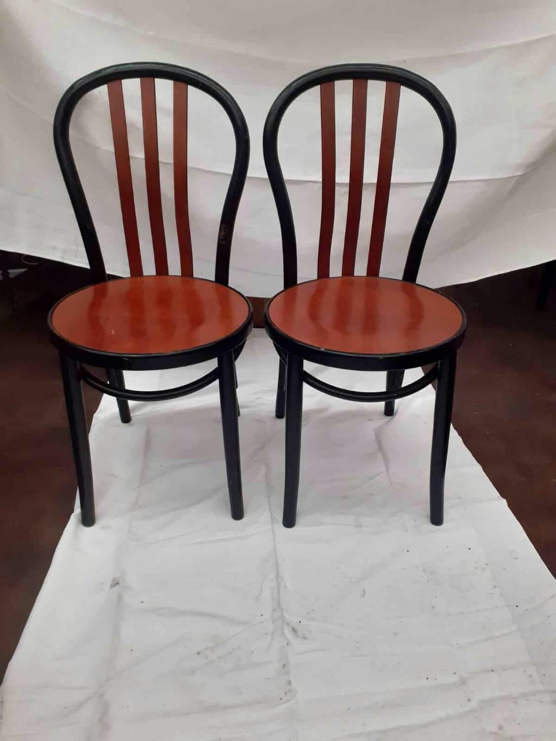 Bistro chair