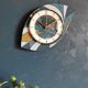 Horloge vintage pendule murale silencieuse asymétrique "Bleu blanc ocre"
