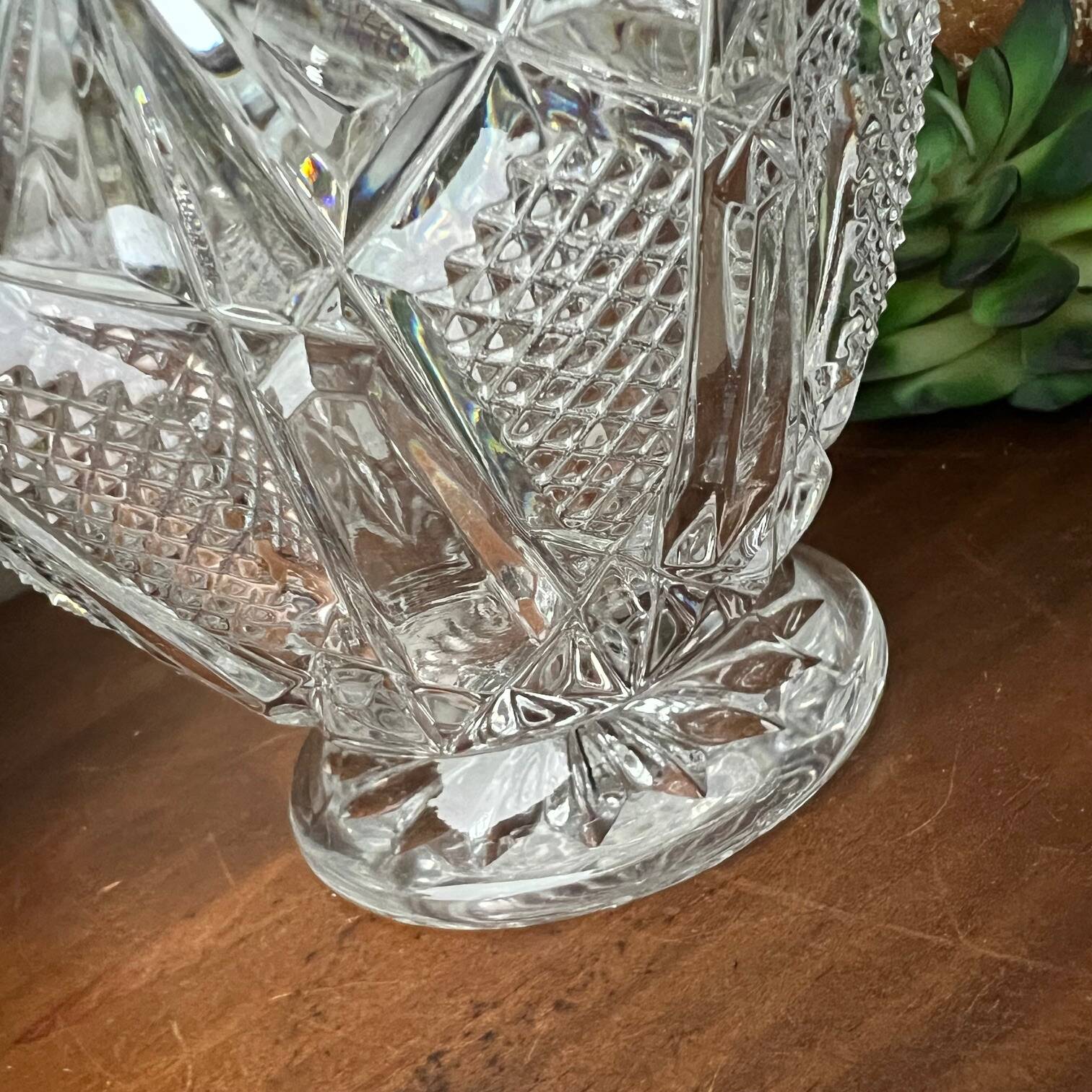Crystal ice bucket or ice cube tray
