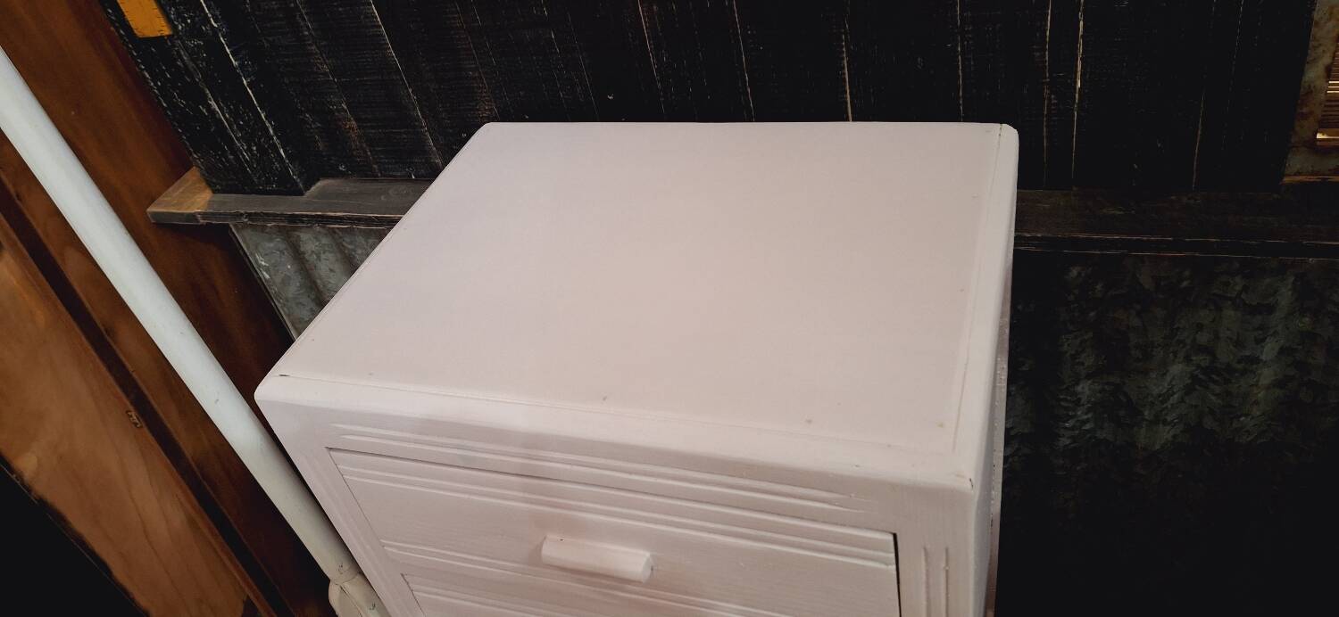 Old chest of drawers