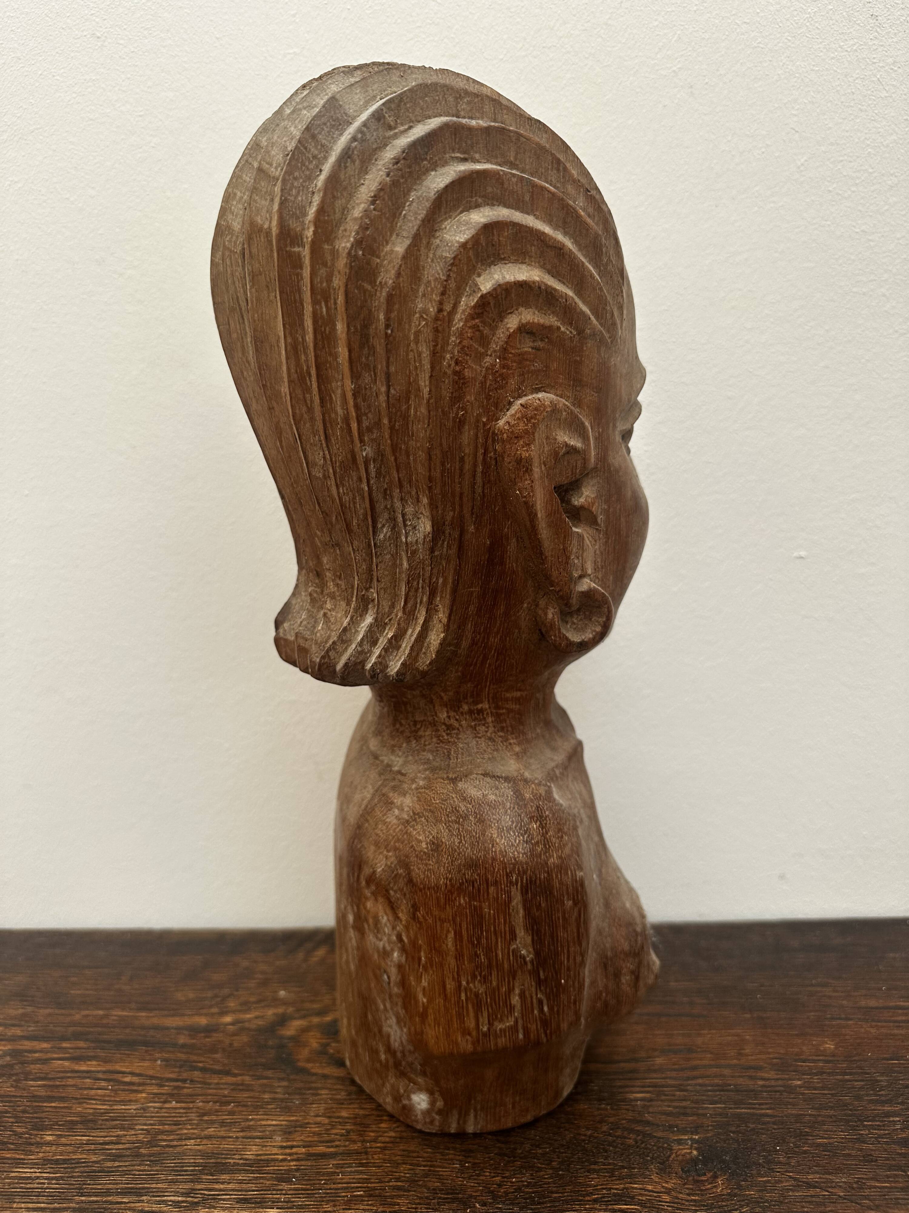 African statue, wooden bust of a woman, 1920s