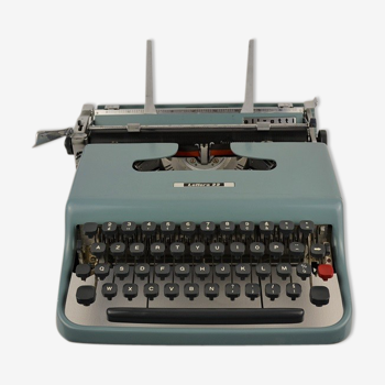 Machine à écrire Olivetti Lettera 22 - vintage 1950