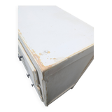 Commode patinée