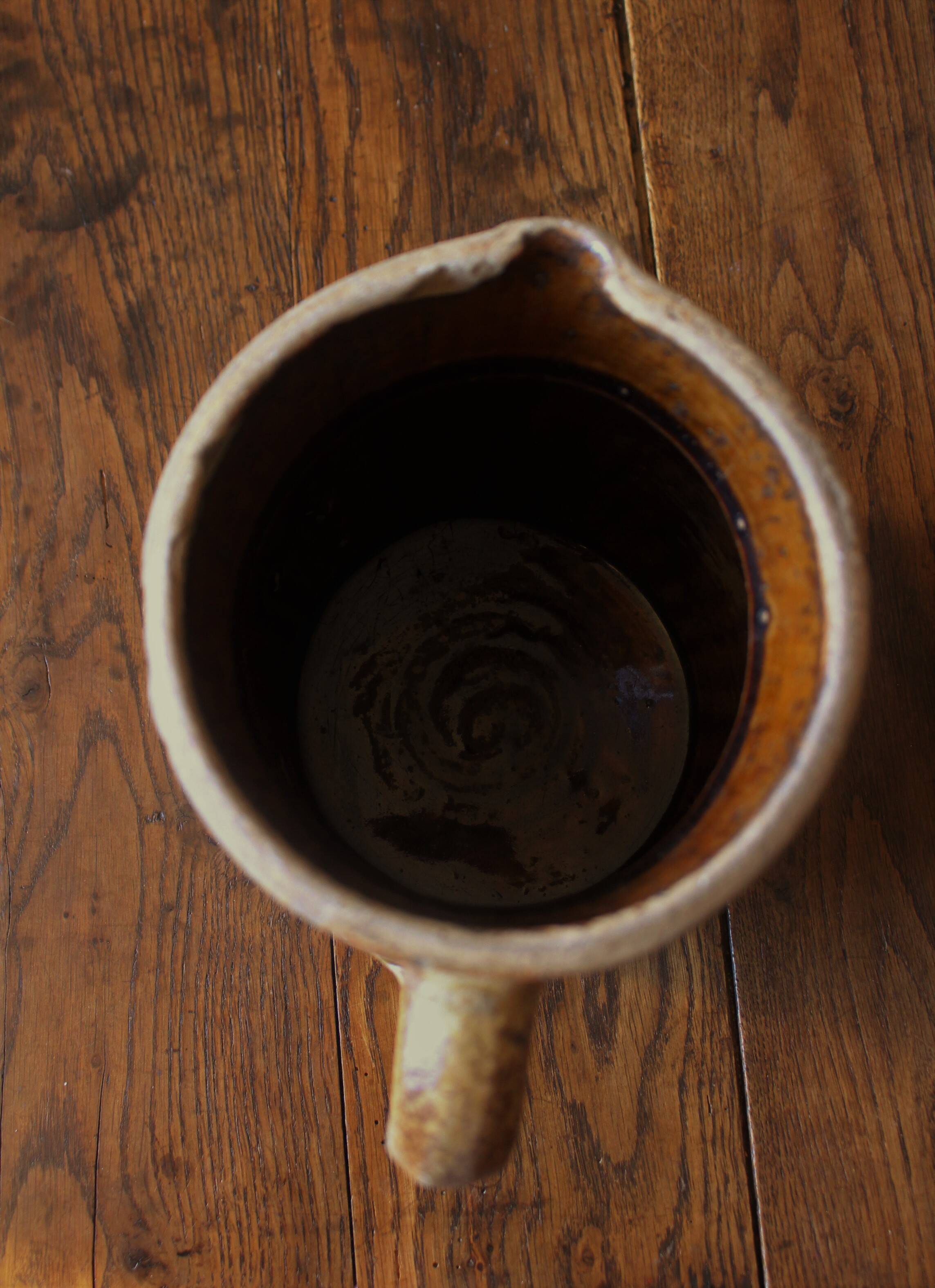 Pichet, cruche en terre cuite vintage