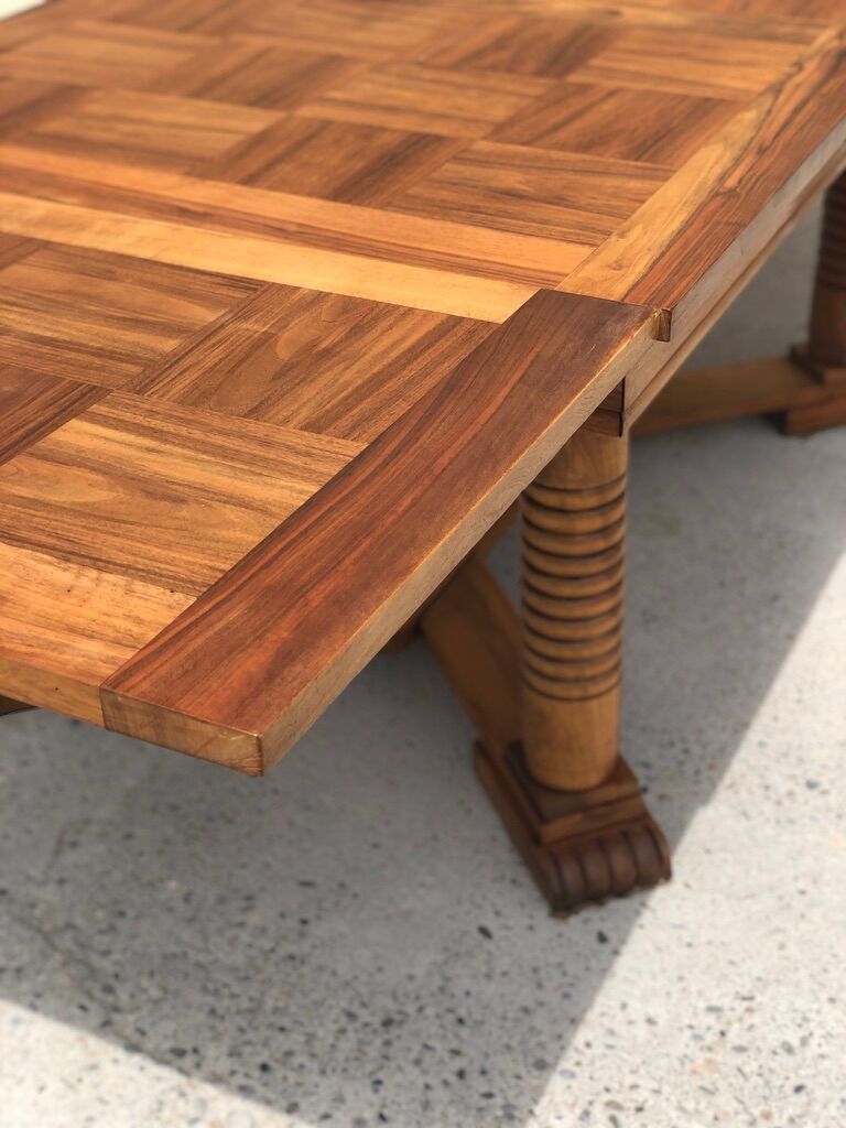 Set table and 4 chairs in walnut 1940