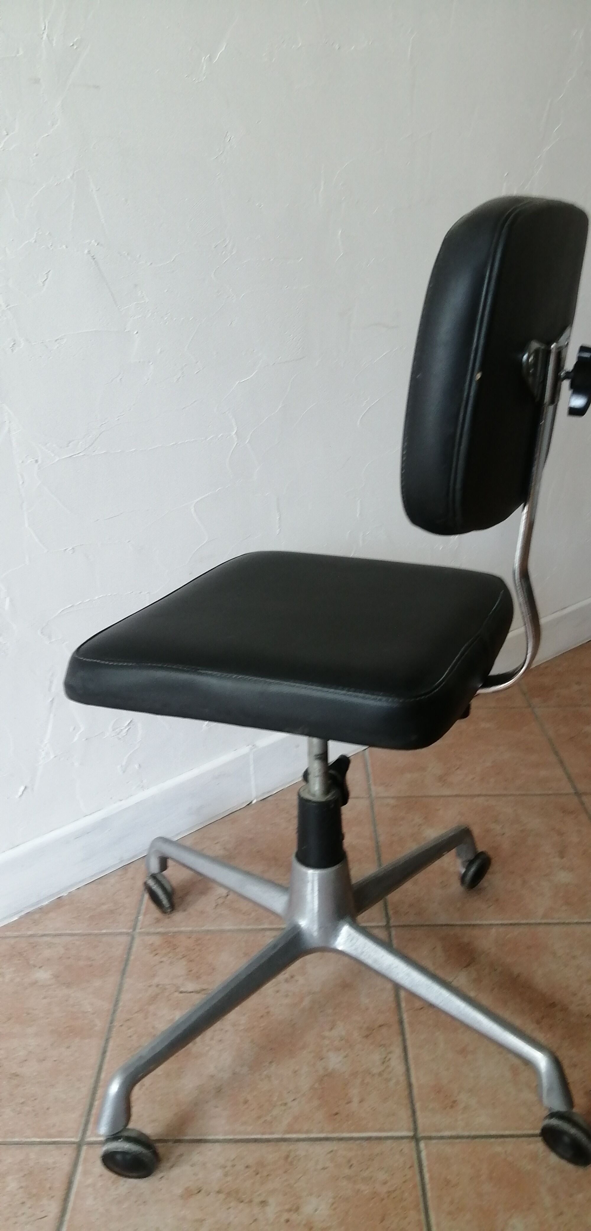 Fauteuil de bureau industriel vintage en skai