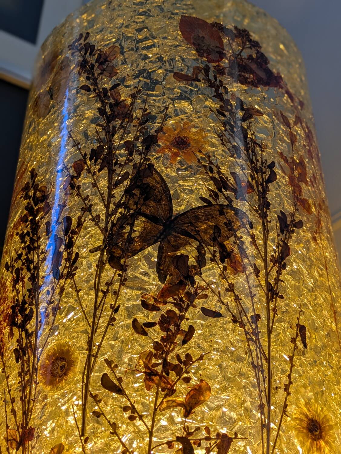 Sculptural lamp ACCOLAY