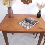 Flea market table