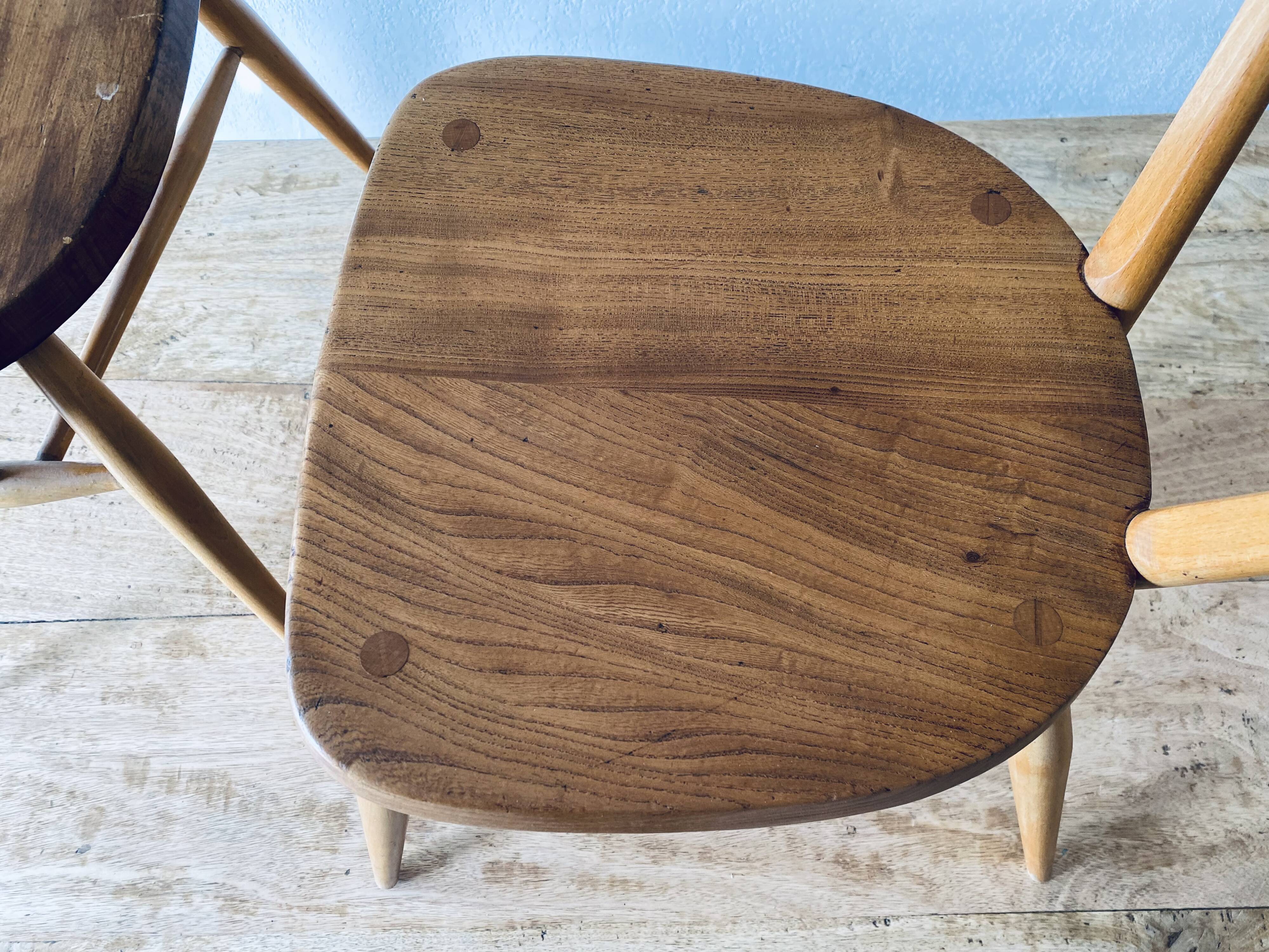 Pair of chairs "stacking chair" model from Ercol