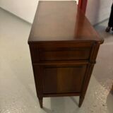 Commode style directoire