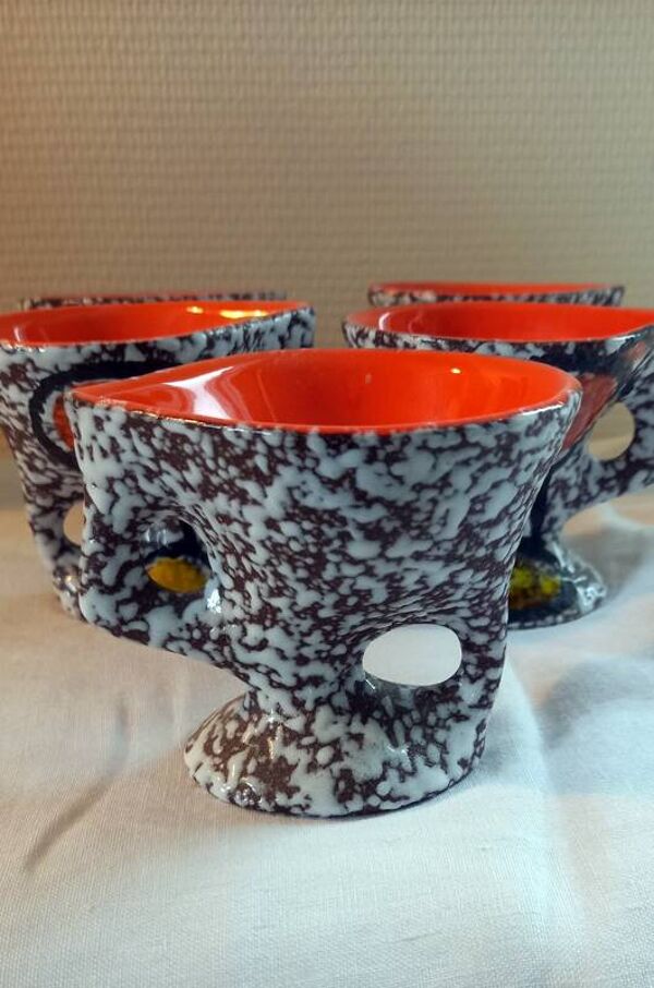 Service à café Le Vaucour Vallauris des années 50-60.