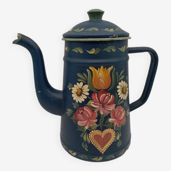 Old hand-painted pitcher. Zinc. With floral decoration.