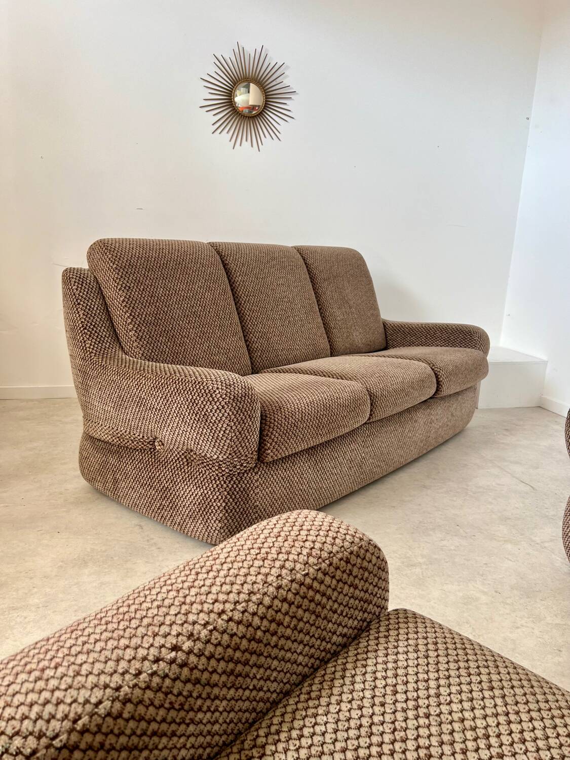 Old 3-seater sofa and vintage armchairs in French designer fabrics from the 70s, Beka brand