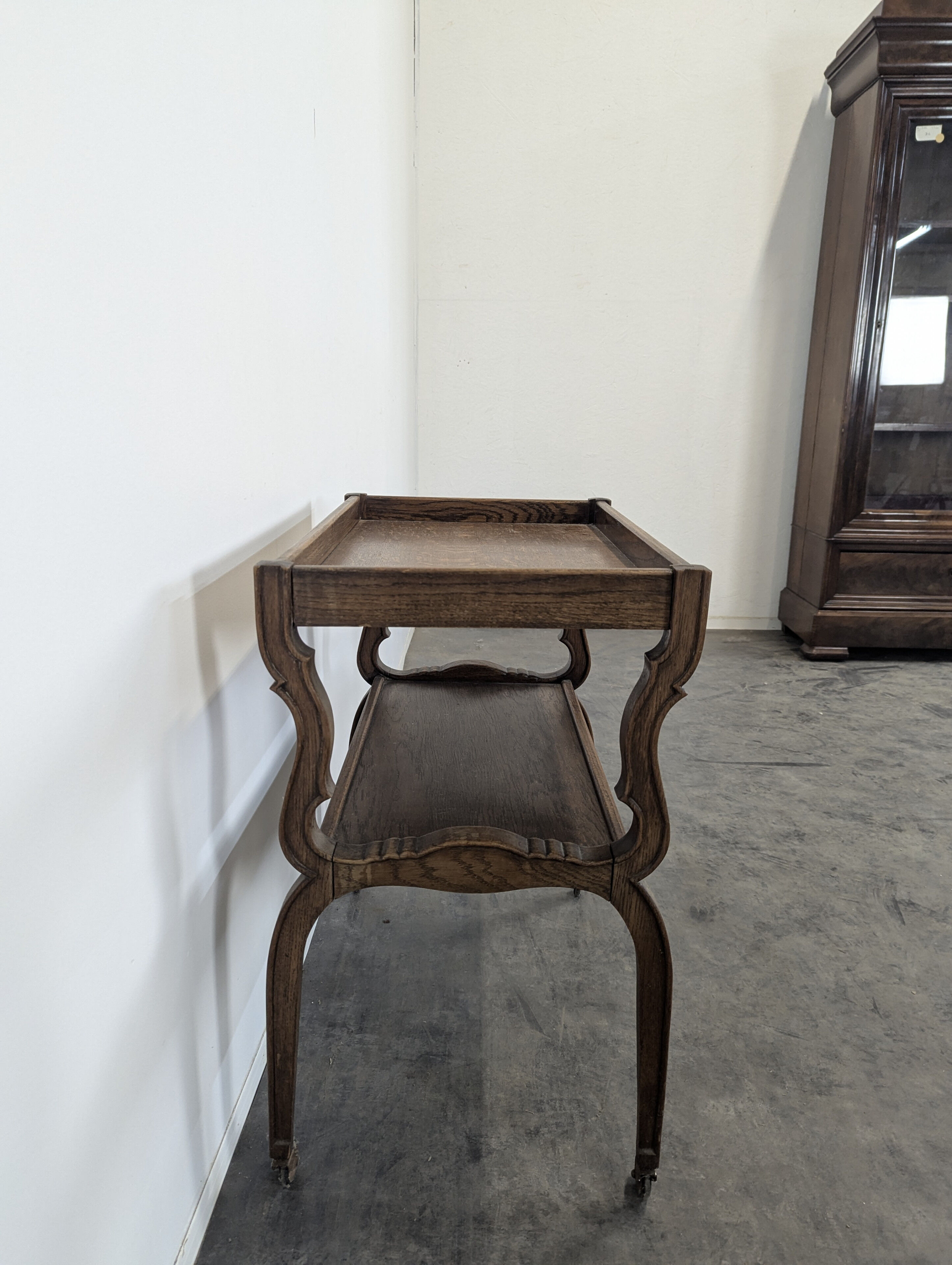 Folding side table