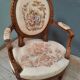 Paire de fauteuils style Louis XVI