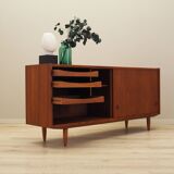 Buffet en teck, design danois, années 1970, production : Danemark