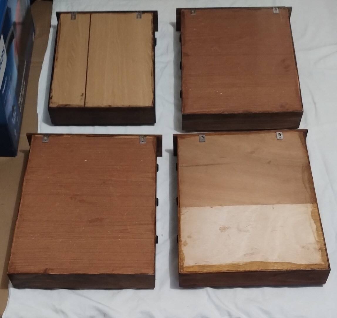 Lot de 4 étagères avec arcades "collection"
