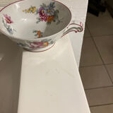 Cups