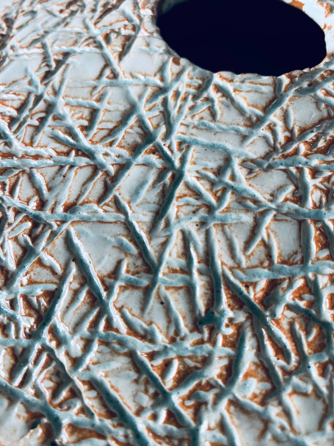 Large flat lentil vase