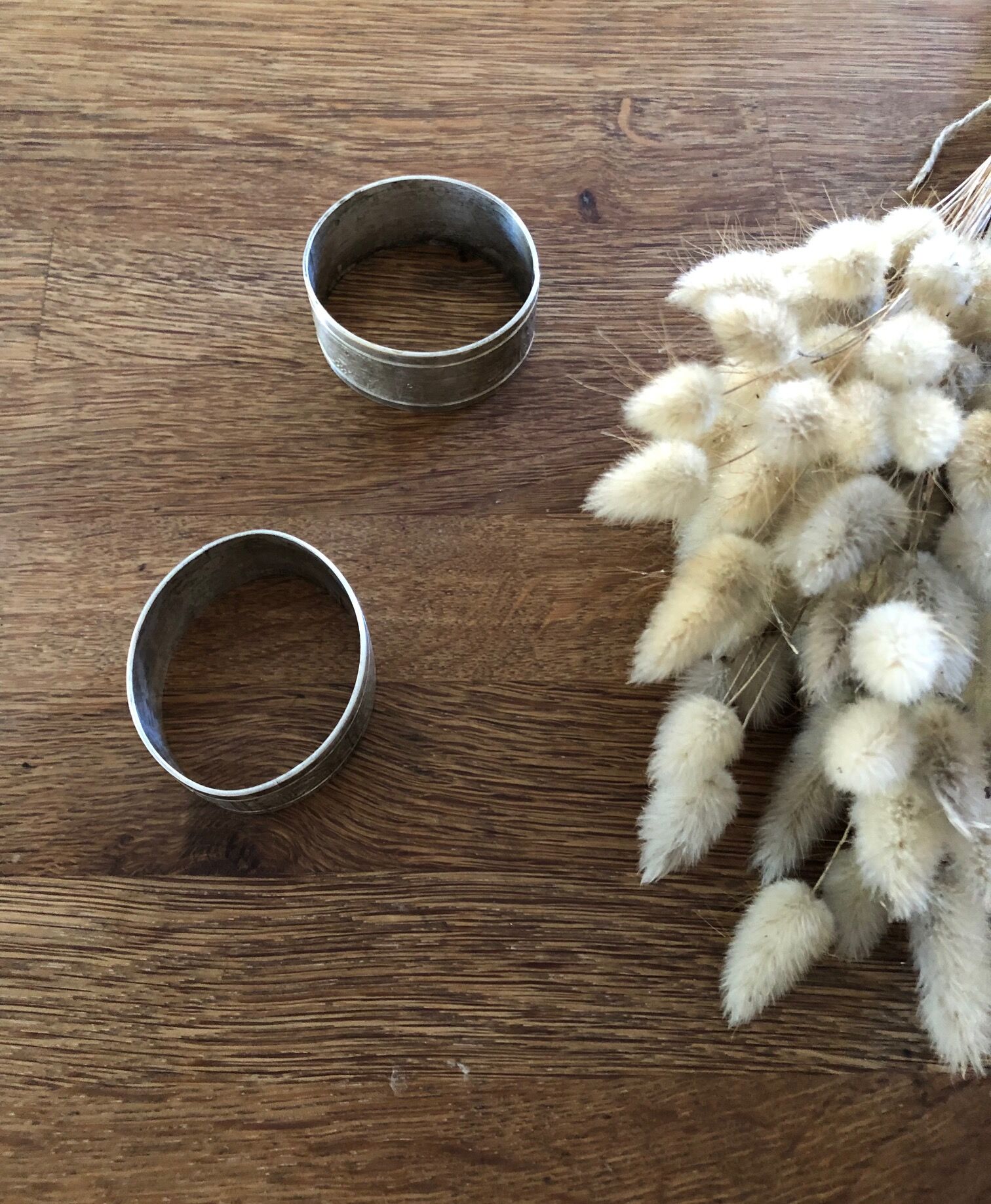 Duo de ronds de serviette anciens