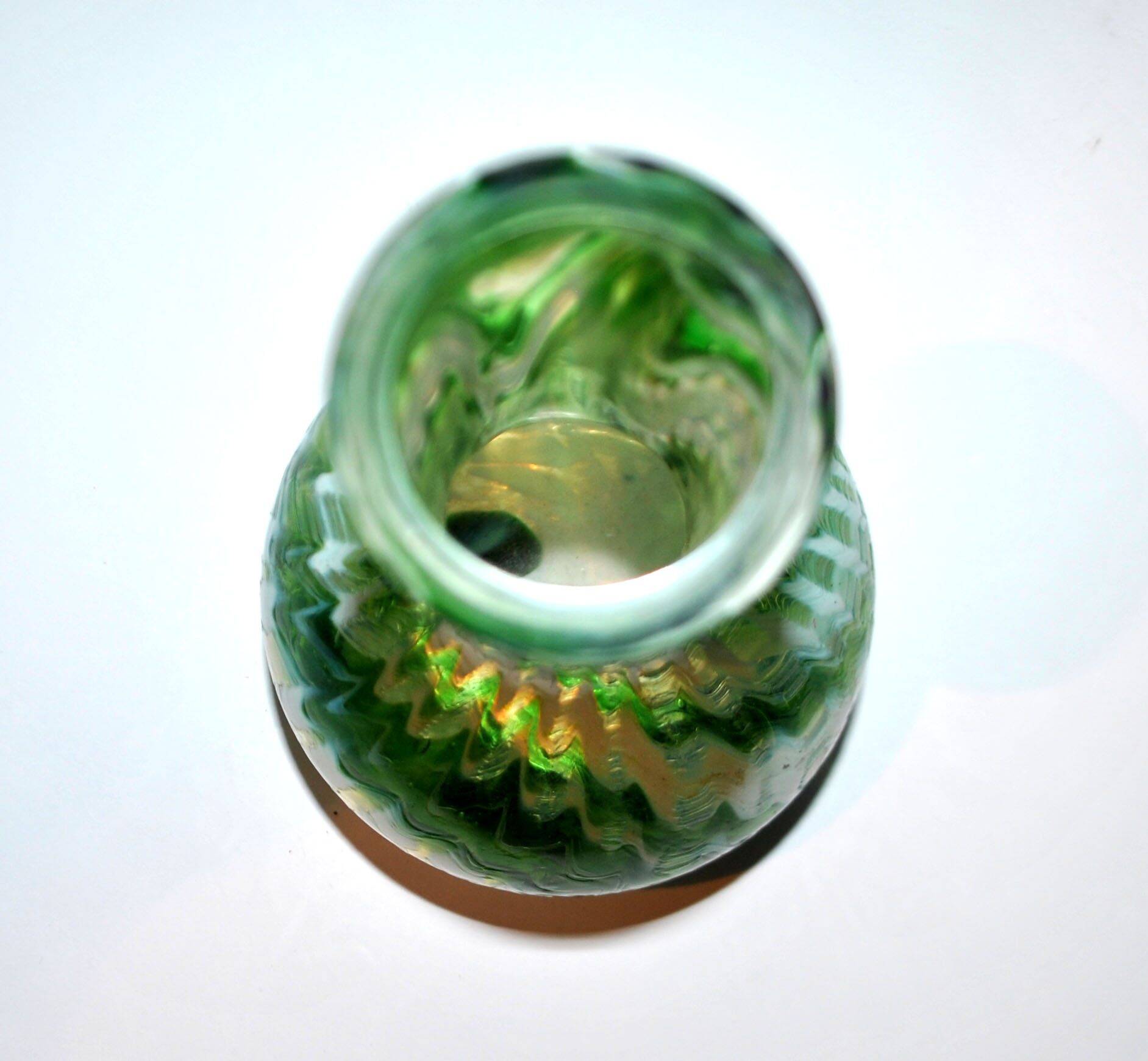 Murano? Modernist green filigree blown glass vase 1960