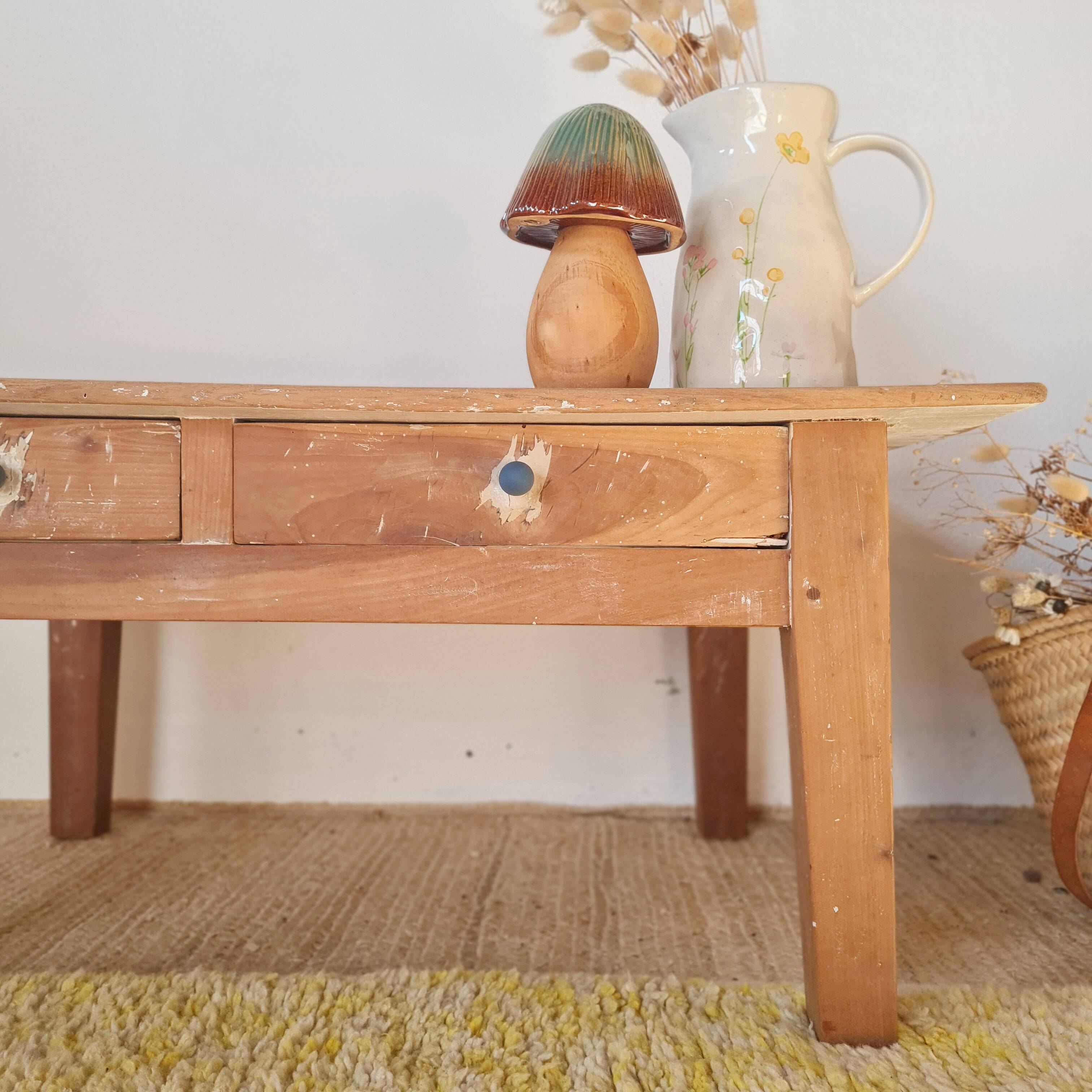 Old low farmhouse table - 2 drawers