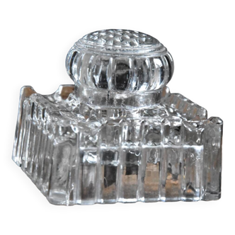 Glass inkwell