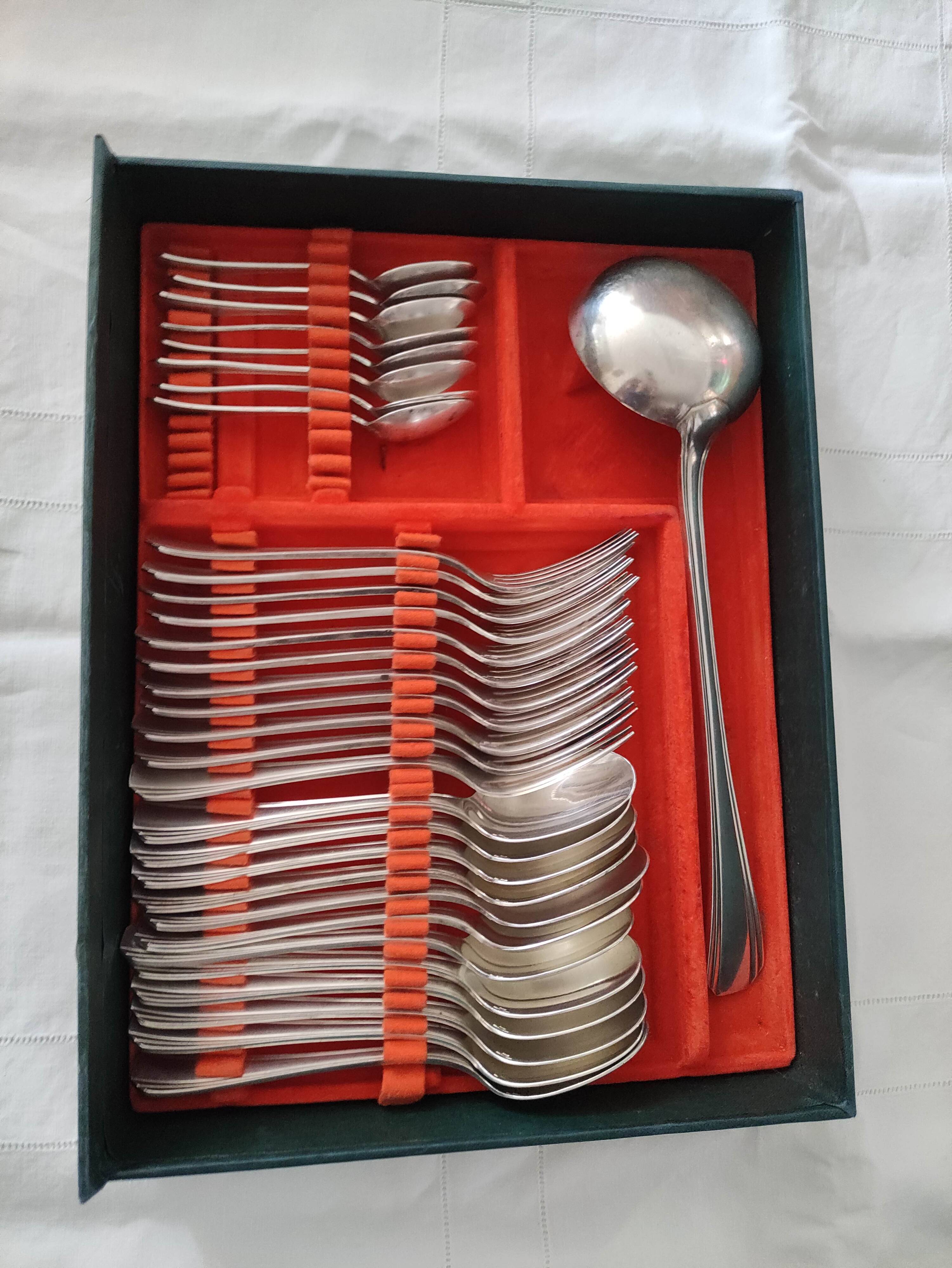 Box 2 drawers household 57 pieces christofle silver metal model "boreal"