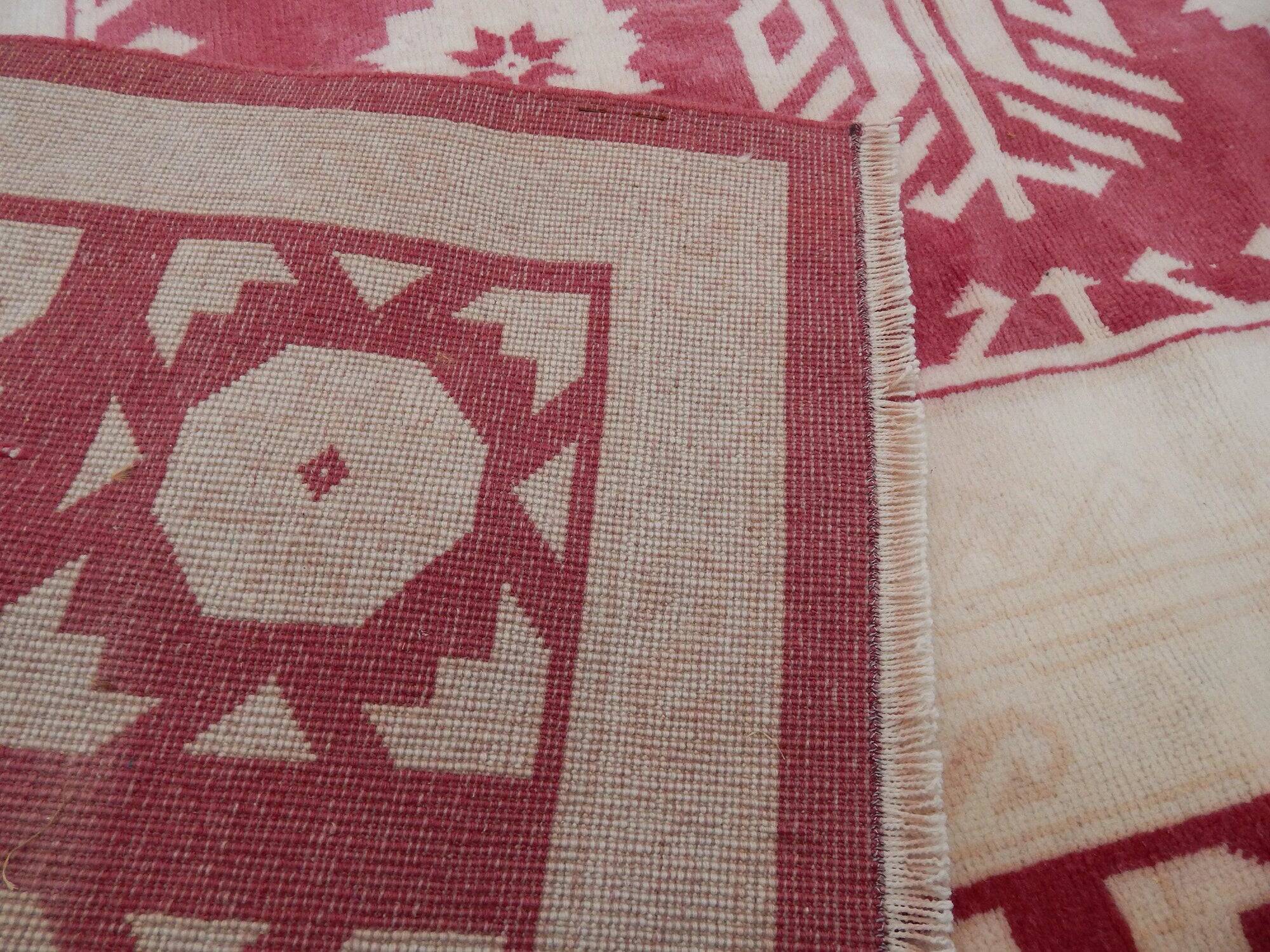 Vintage handmade Turkish rug 200x298 cm