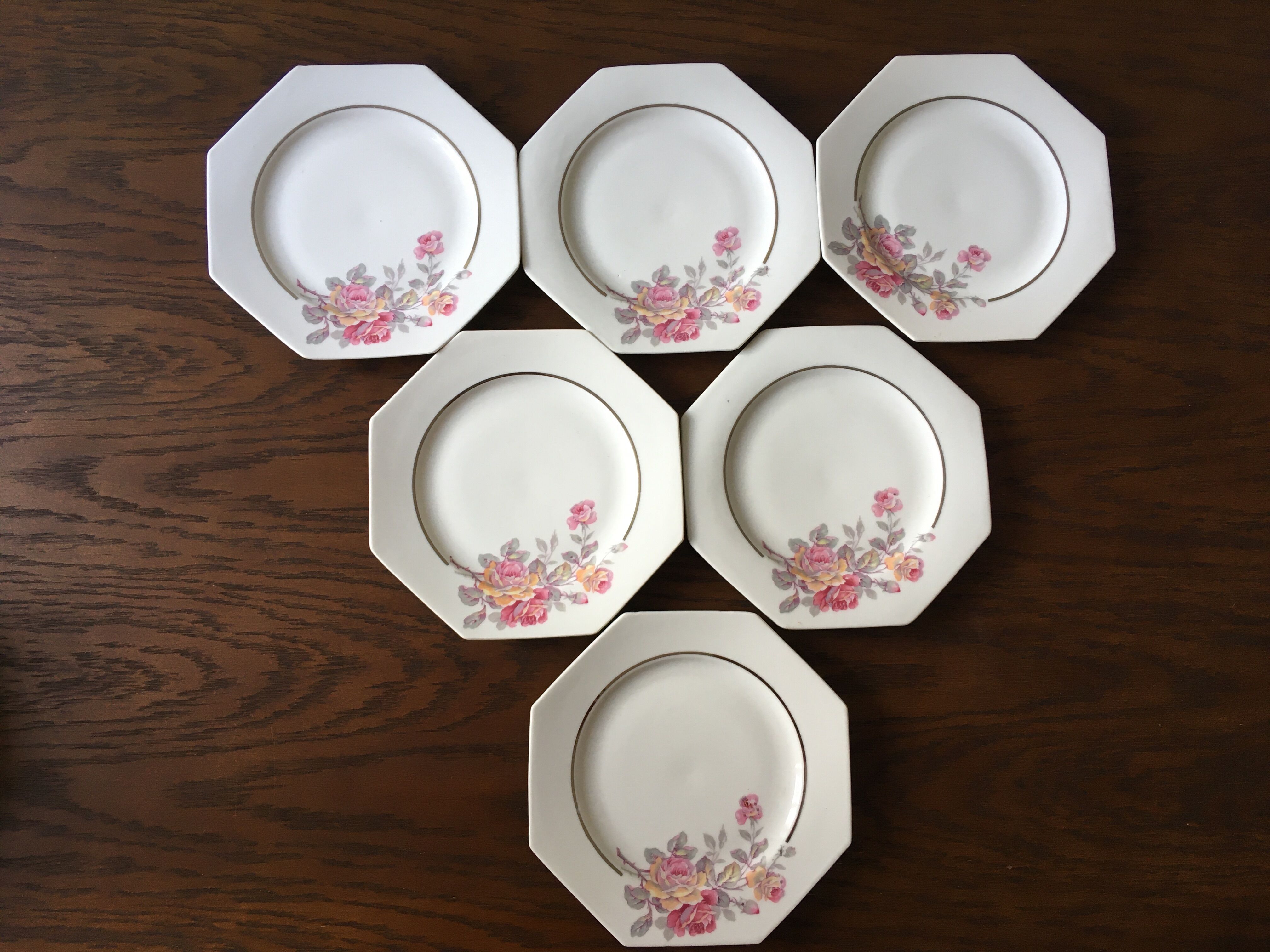 Set of 14 old porcelain plates