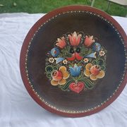 Assiette en bois peinte à la main de karnten Autriche vintage