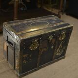 Malle de voyage Regoldia Lyon en carton tissu et bronze 1920