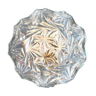 Round ceiling light in chissed glass