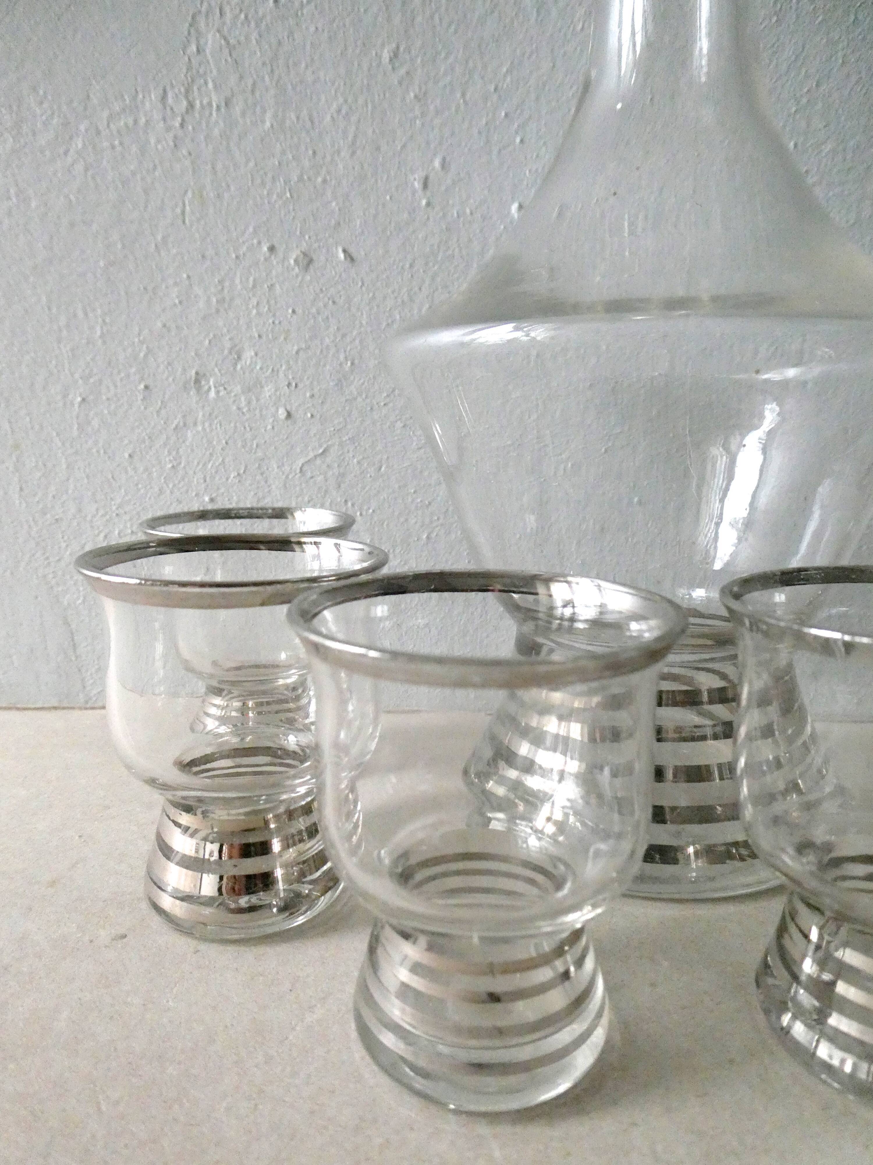 Service to liquor, glass with silver edging, art deco